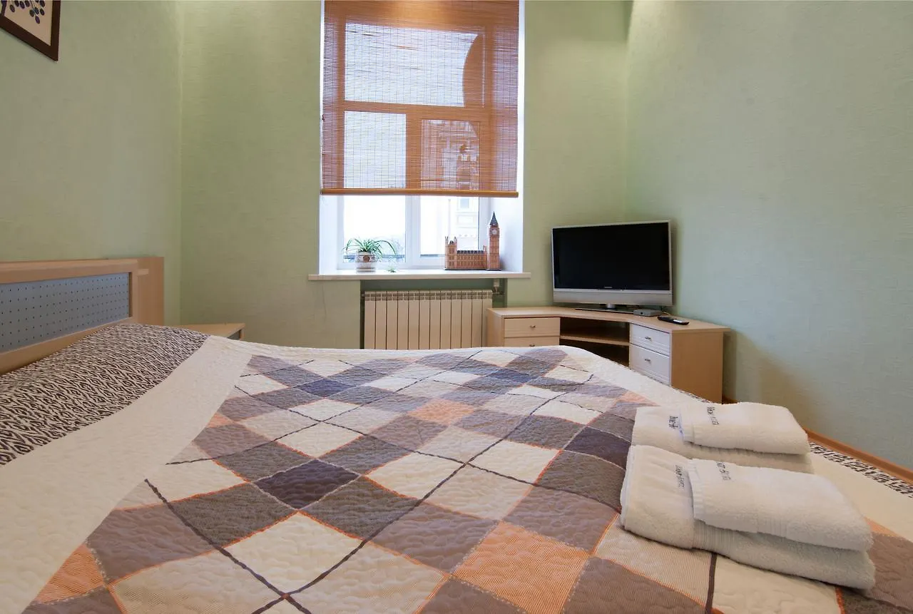 Home-Hotel Apartments-Mykhailivska Kyiv Apartment